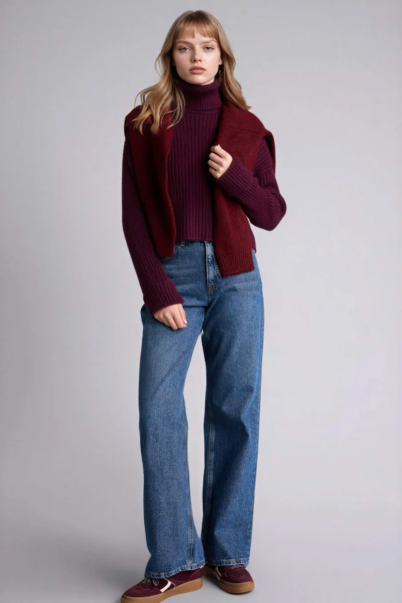 ديفاكتو Oversize Fit Turtleneck Pullover