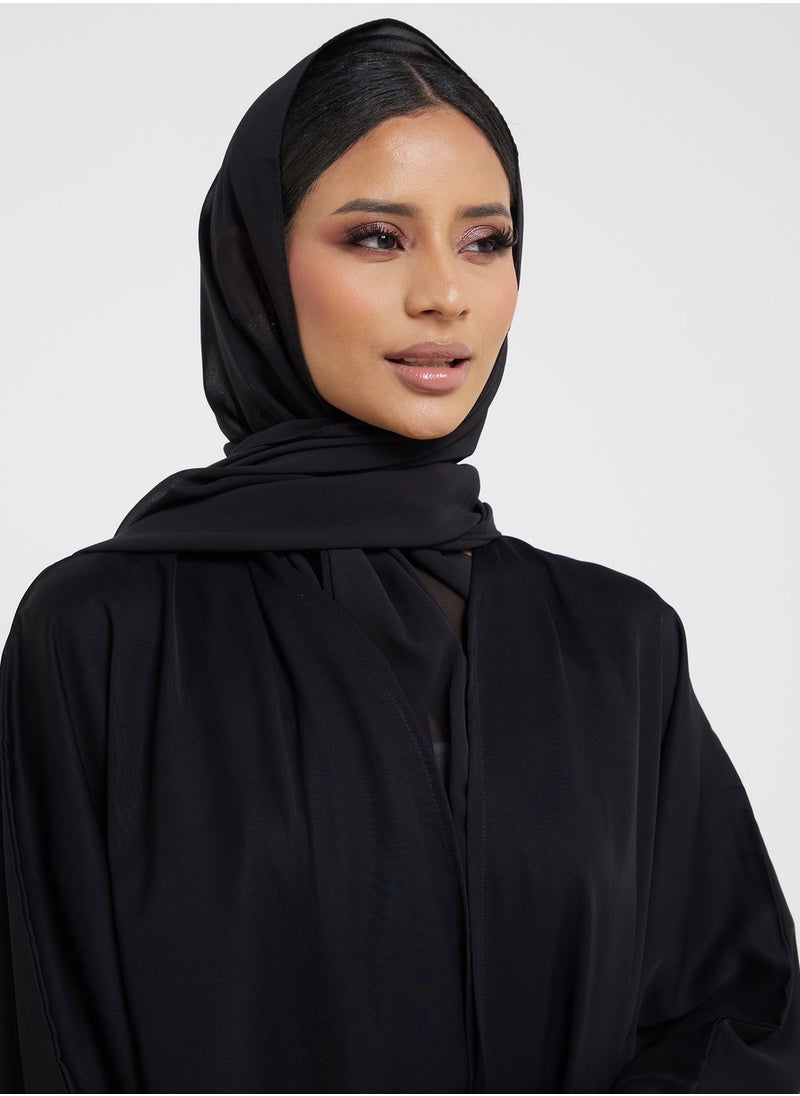 خزانة - عباية مزينة بالشيلة - Image 1