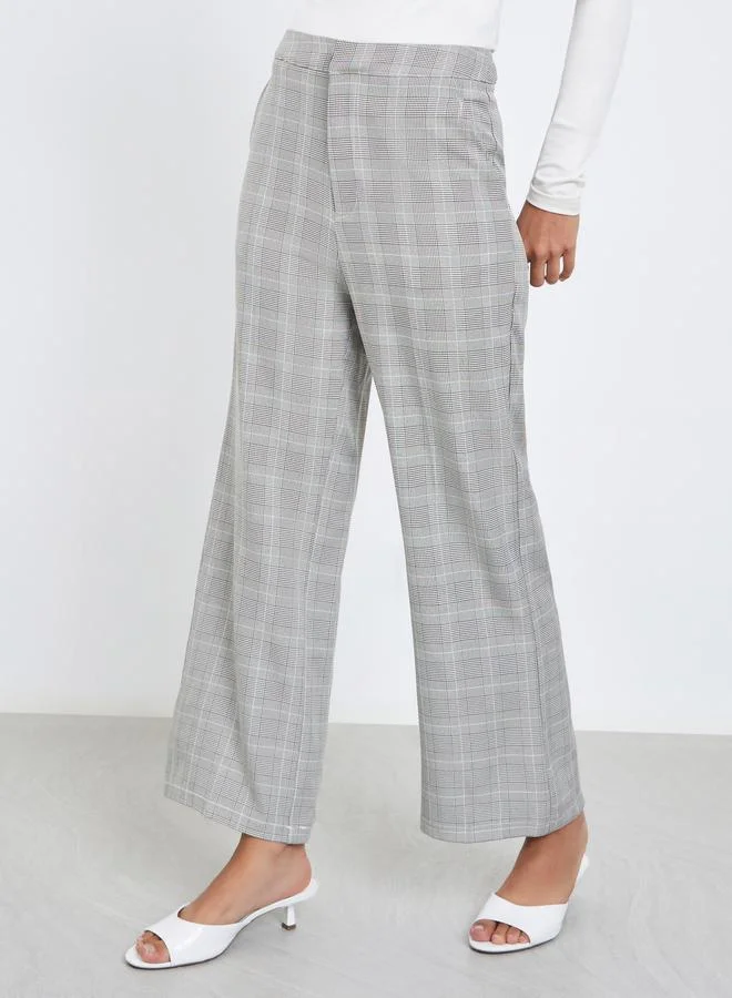 Styli Women Checked Wide Leg Trousers