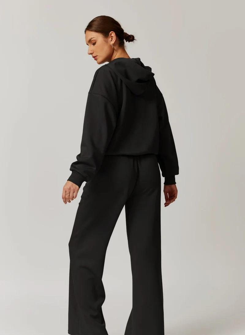Kawn.yoga Licorice Black Womens Loose Fit Hoodie for Women | Best Price UAE