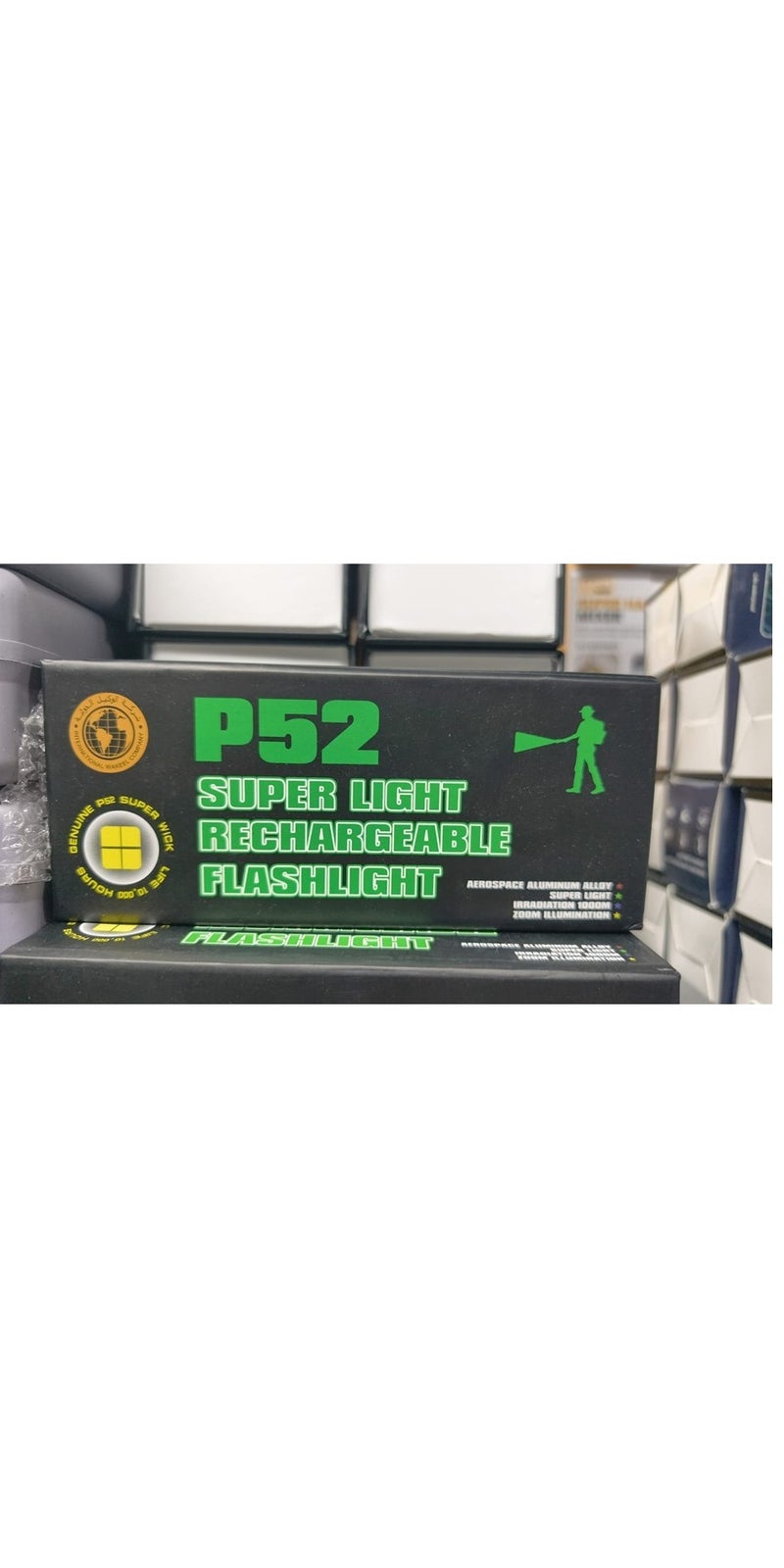 9000 lumens waterproof LED flashlight - Image 1