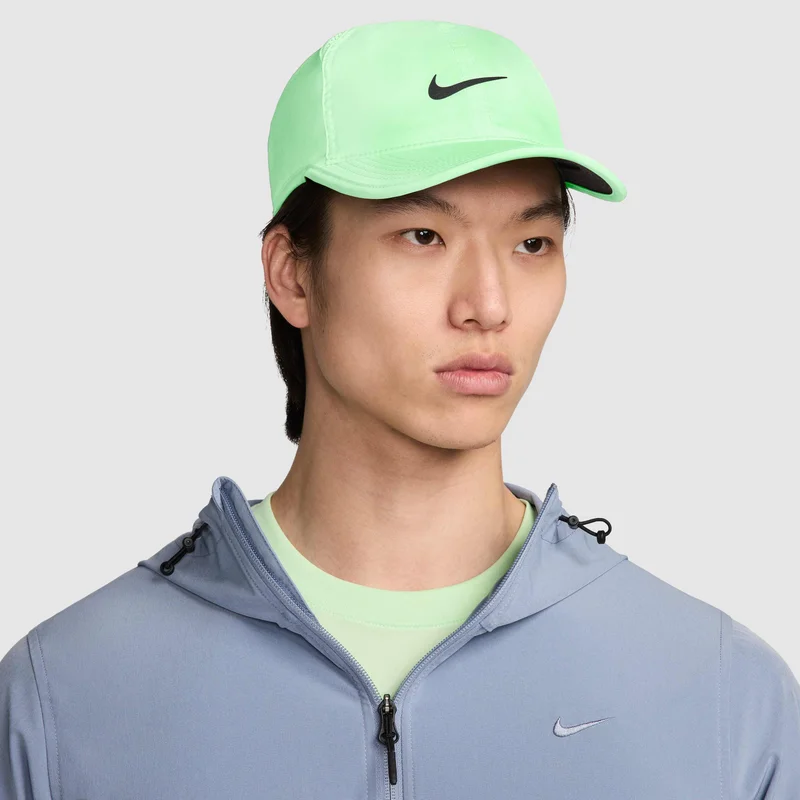 Nike Dri-FIT Club Unstructured Featherlight Cap