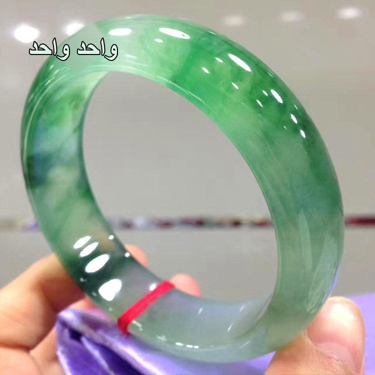 Elegant Alloy Floral Bangle for Unisex, Green, Wrist Jewelry - Image 4