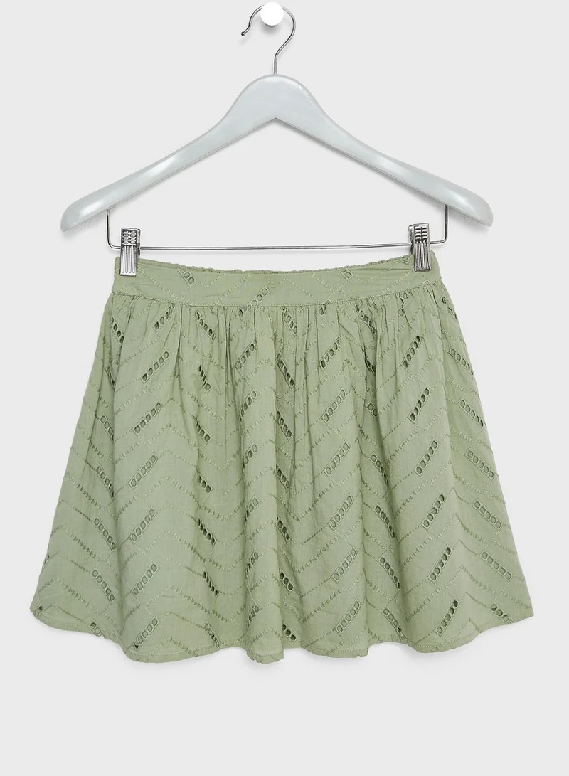 Outfit Teen Embroidered Skirt