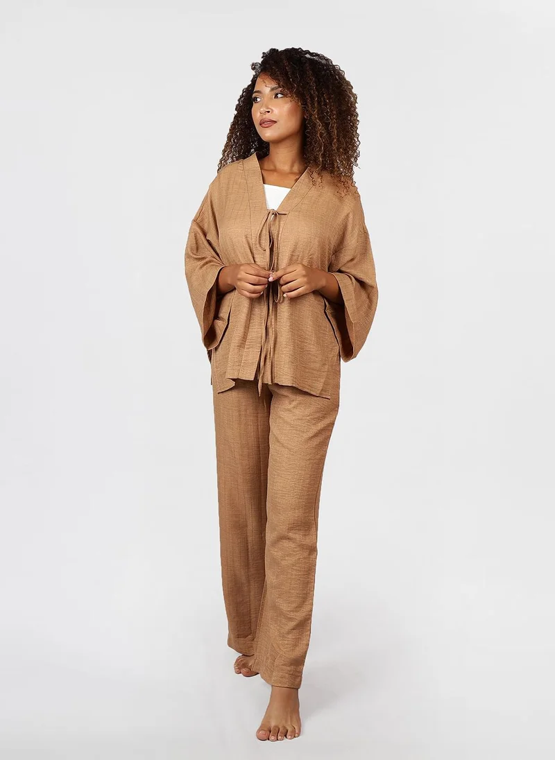 جيمي لي بوند Modest 2 PC  Suit of Tie Front Top and Wide-Leg Pants
