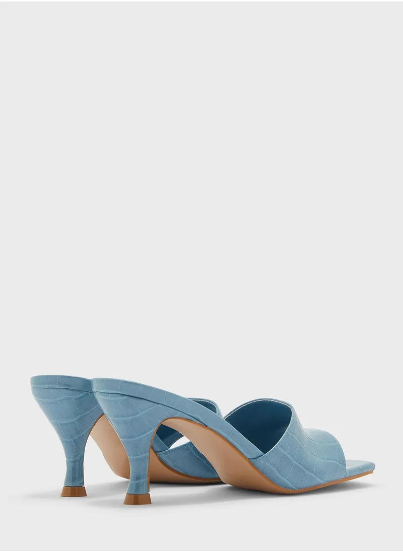 FYOR One Strap Low Heel Sandals