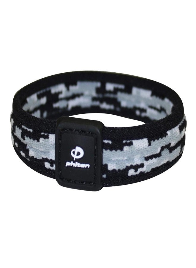 Phiten X30 Digital Camo Titanium Bracelet - Sport Bracelet Permeated with X30 Aqua-Titanium Technology for Alternative Healing - Power Elastomer Core with Micro Titanium Spheres - Night, 7.5 Inch - Image 1