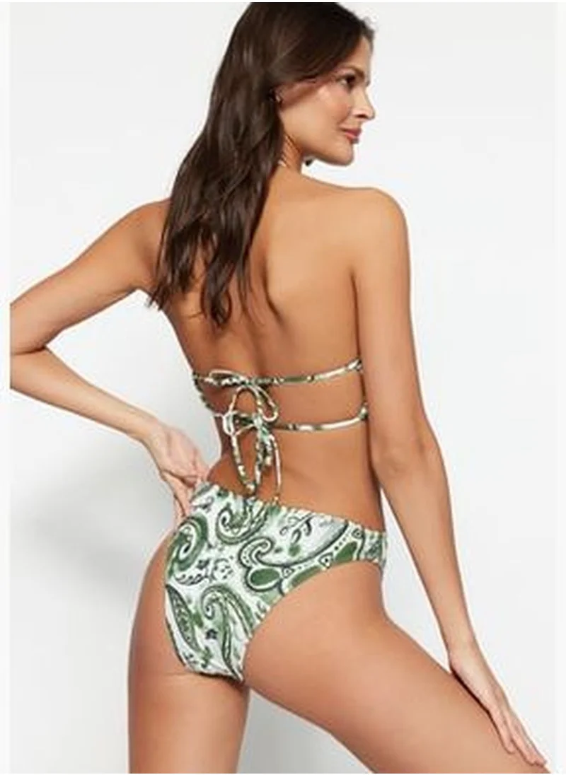 trendyol Shawl Patterned Low-Collecture Cut Out/Windowed High Leg Swimsuit TBESS23MA00012