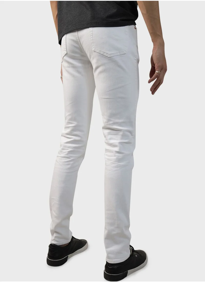 American Eagle Light Wash Skinny Fit Jeans