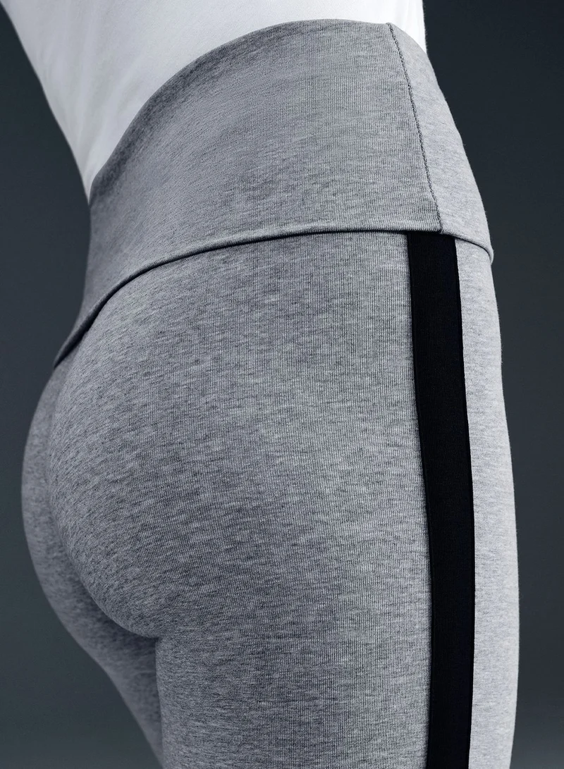 Nike grey Nsw High-Rise Fleece Over Pants for Women | Best Price UAE