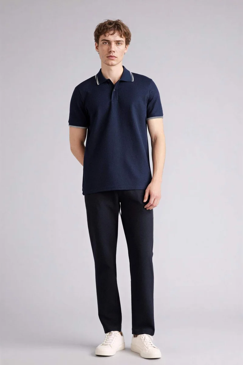 ديفاكتو Regular Fit Polo Neck Waffle Polo T-Shirt