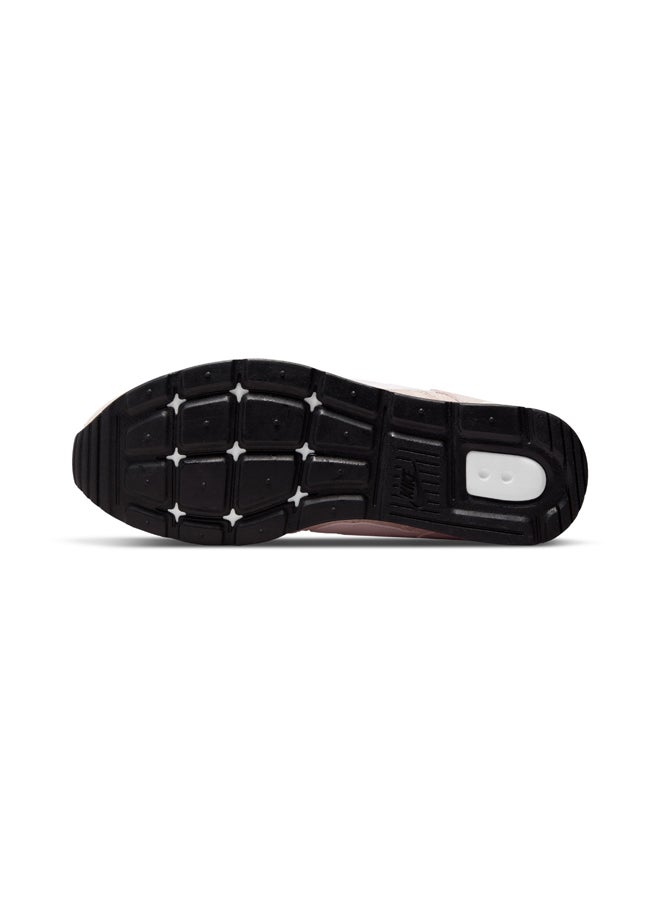 Nike - Venture Runner Shoes - Image 1