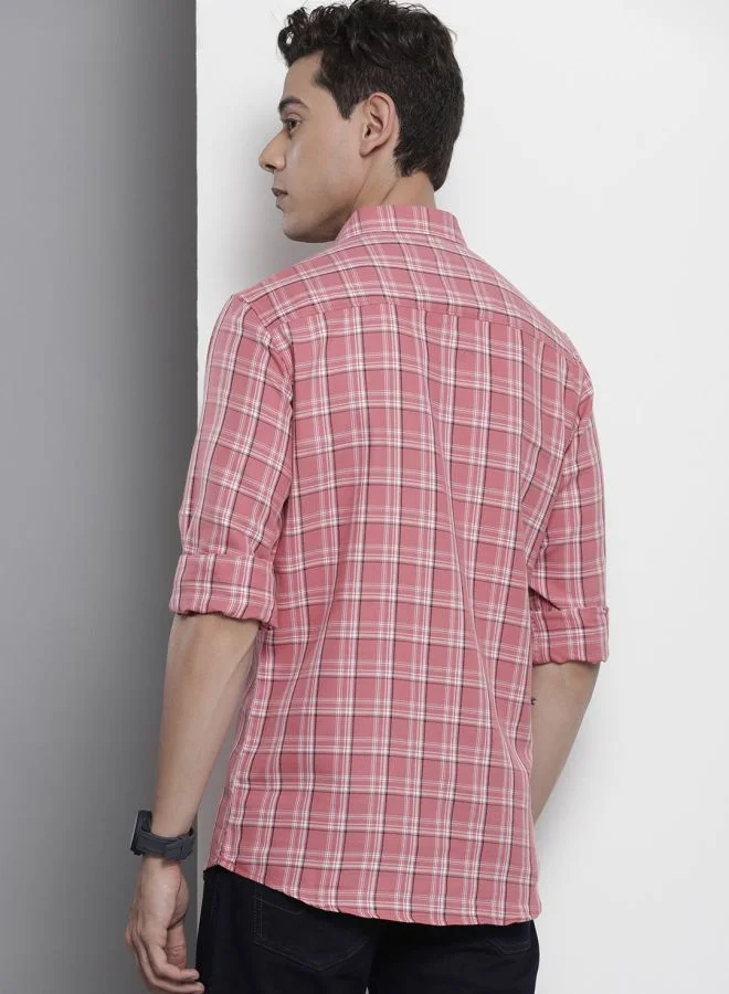 شركة المرآب الهندية Men Regular Fit Checkered Full Sleeves Cutaway Collar Casual Shirt