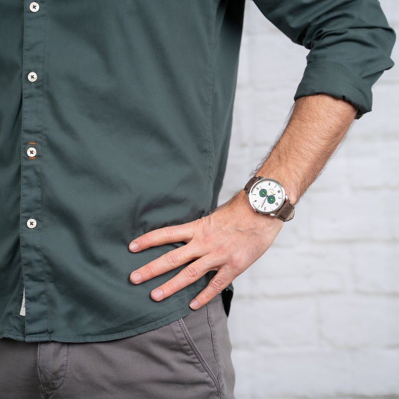 PIERRE CARDIN CPI.2057 - LUXURY MEN'S TIMEPIECE WITH BROWN LEATHER BAND & SILVER DIAL - Image 5