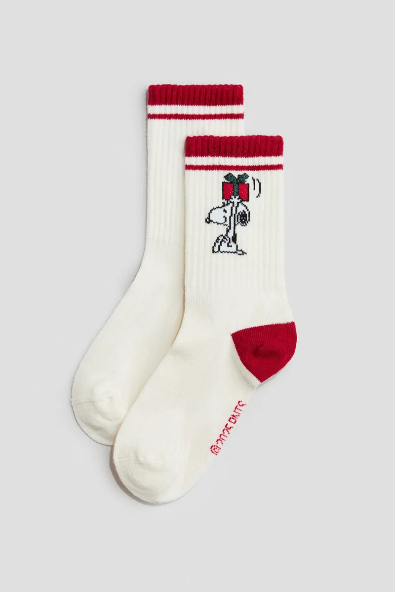 اتش اند ام جوارب بتفاصيل مزخرفة - عبوة من 5 أزواج