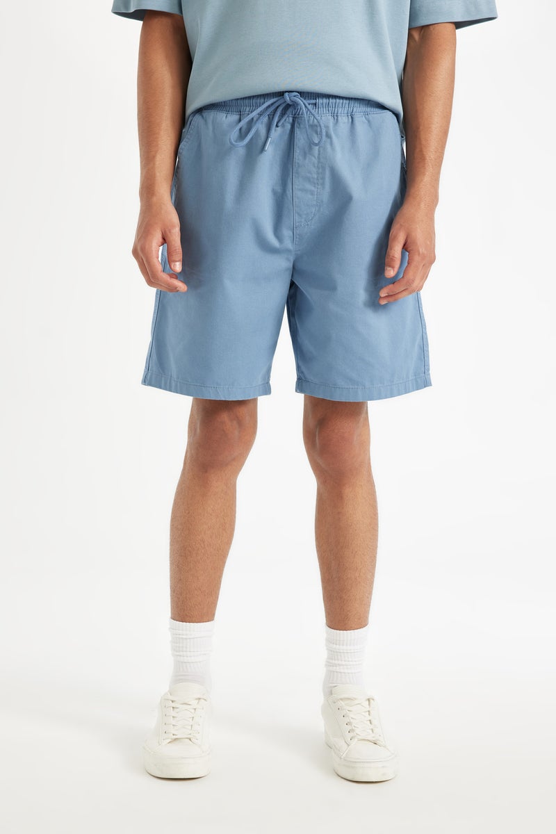 DeFacto Man Relax Fit Gabardine Bermuda  - Image 4