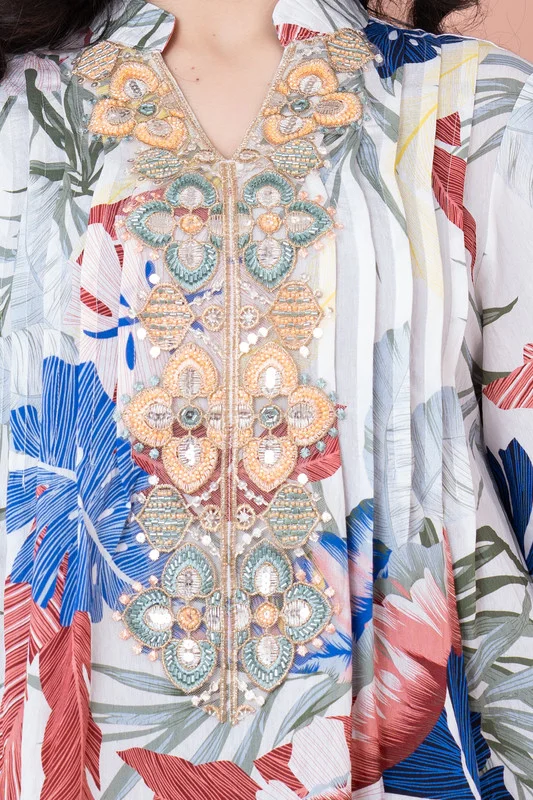 IKKXA Embroidered Leaf Blossom Jalabiya
