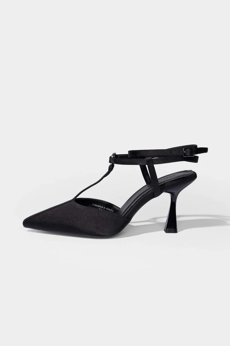 Defacto  DCEY x DeFacto Woman Heart Detailed Heeled Shoes for Women | Best Price UAE