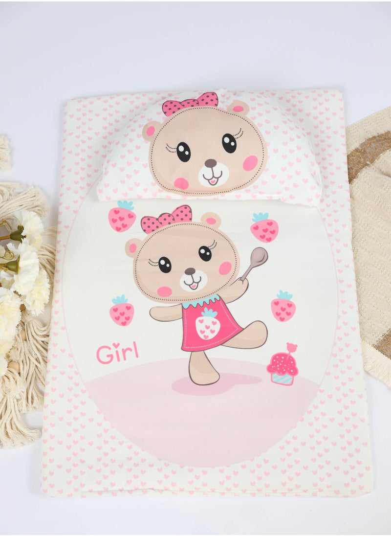 FUN MOMENT - Bedspread Decorated with Various Prints and Drawings - Image 1