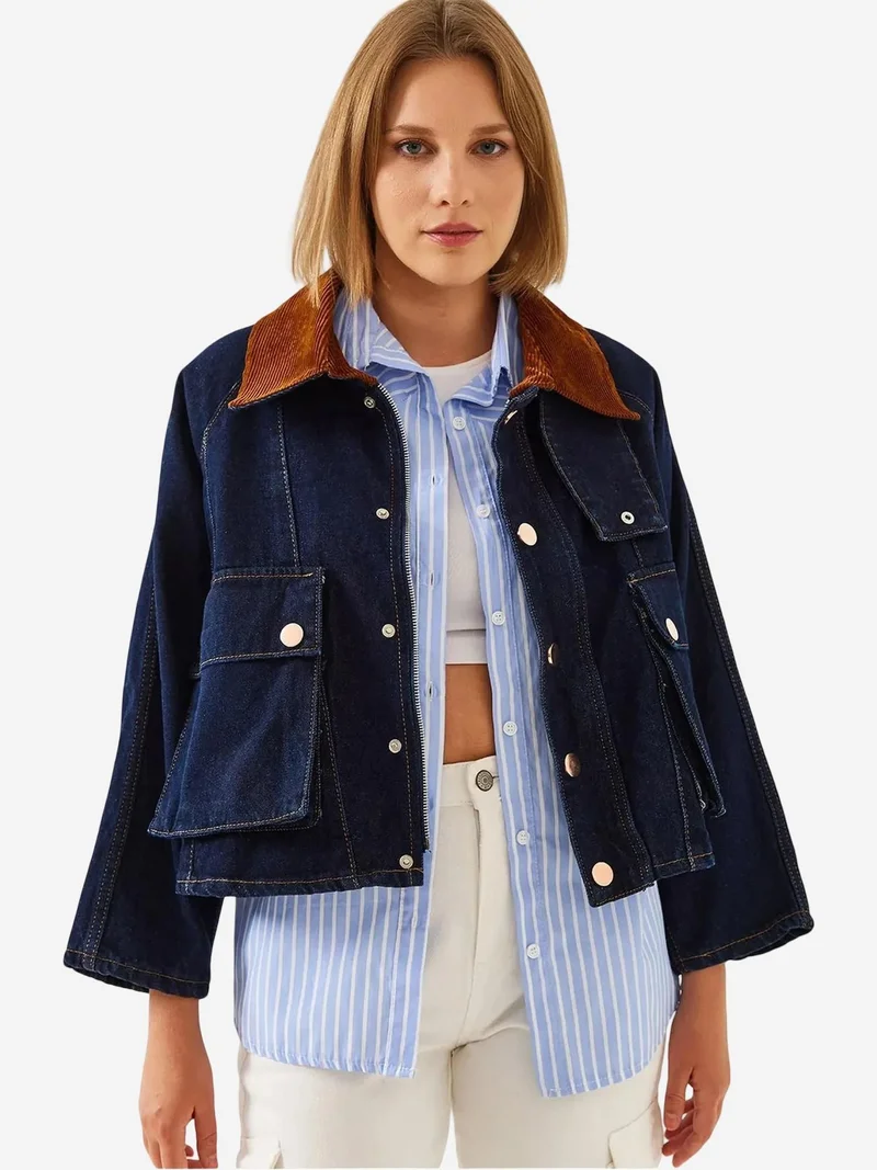 بيانكو لوتشي جاكيت جينز بأزرار وياقة مخملية من لوتشي