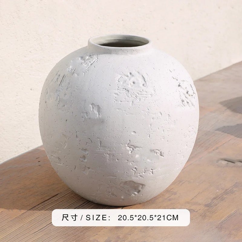 Y&D Ceramic Vase - Simple Spherical Handicraft Decor - Sophisticated & Exclusive Style Vases - Image 4