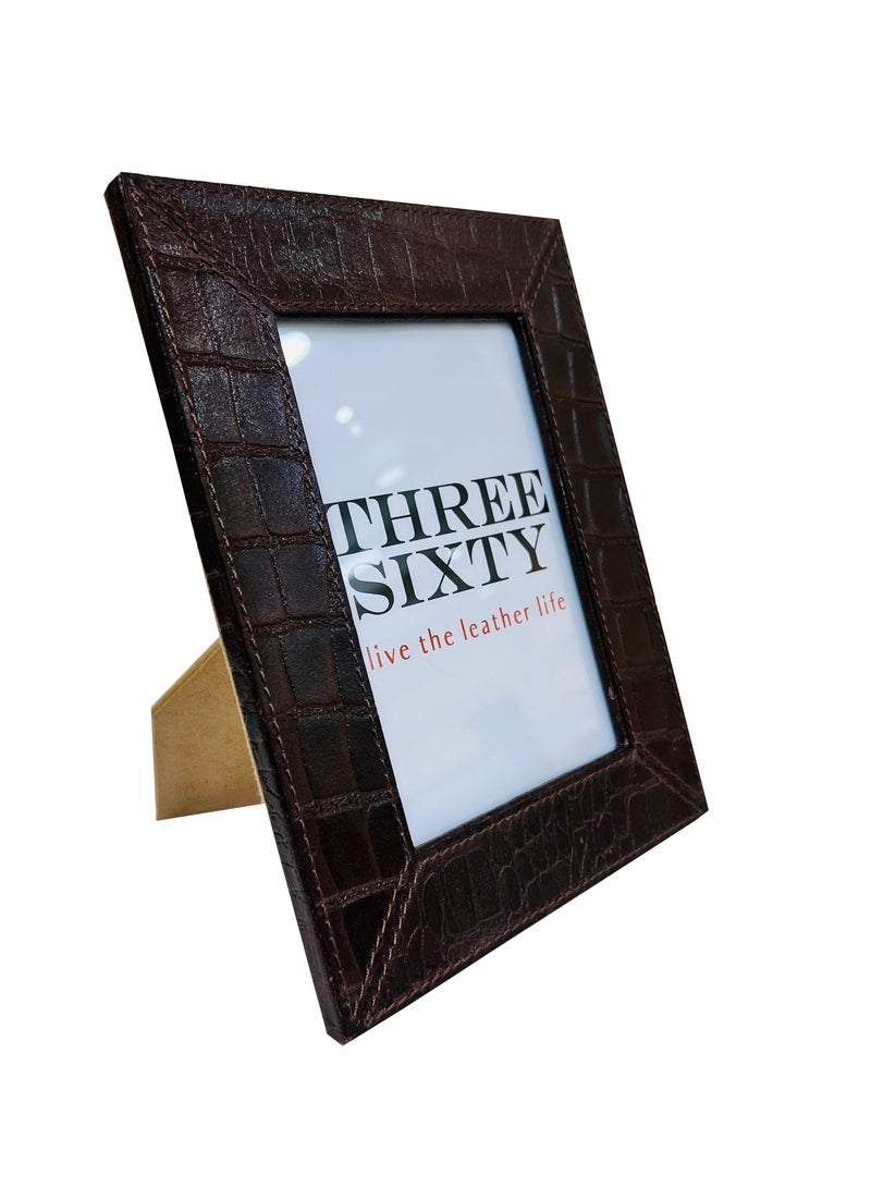 THREE SIXTY Tabletop Leather Photo Frame - Image 1
