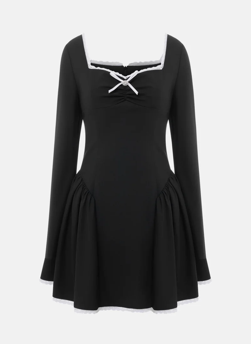 Lichi Mini dress with contrasting trim and bow