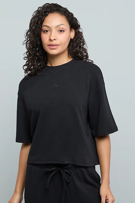 أر أند بي Solid T-Shirt with Crew Neck and Short Sleeves