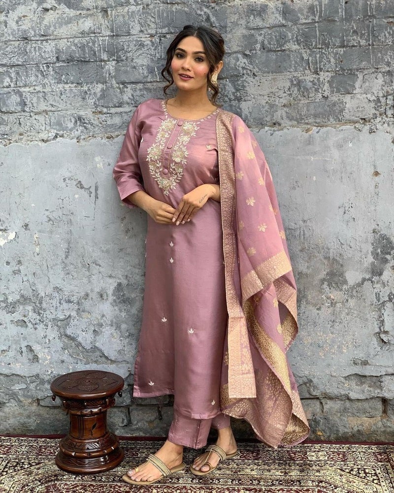 Shiv Textiles Women's Chanderi Silk Embroidered Kurta Pant Dupatta Set(JDA-Vanni-Onion-XL) - Image 5