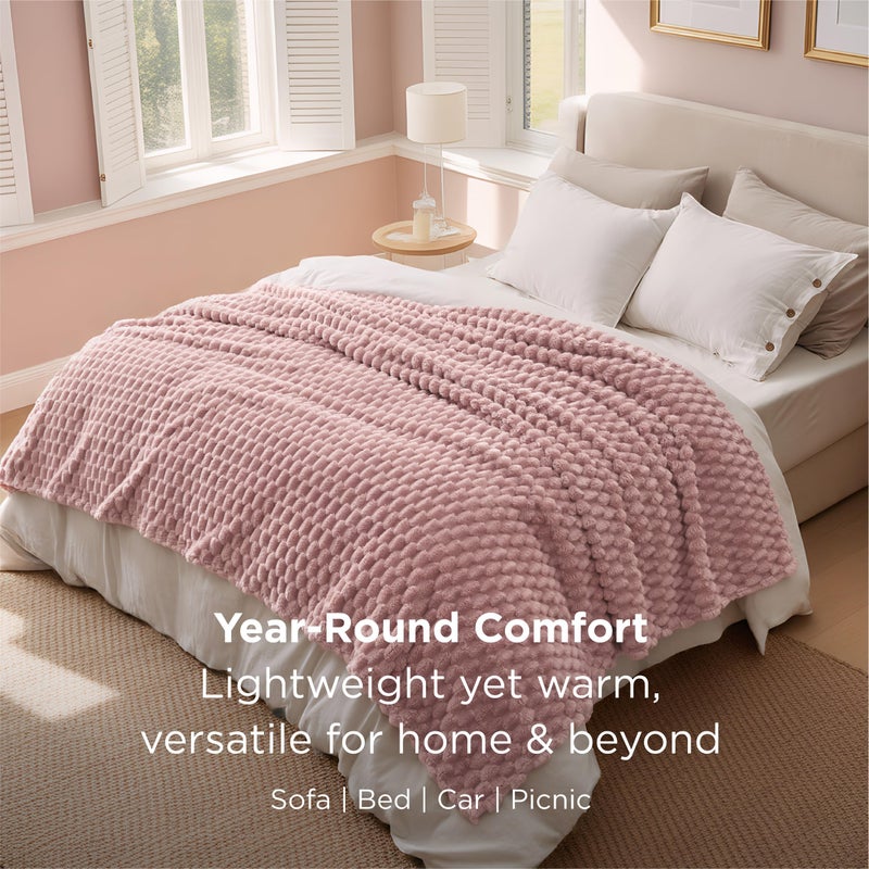 Bedsure Dusty Rose Throw Blanket for Couch - 350GSM Fluffy Plush Bubble Blanket for Bed Home Room Decor, GentleSoft Cute Fleece Soft Cozy Gifts for Women Girls, 50x60 Inches - Image 4