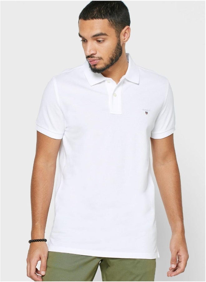 غانت بولو بقصة ضيقة بشعار الصدر - Image 1