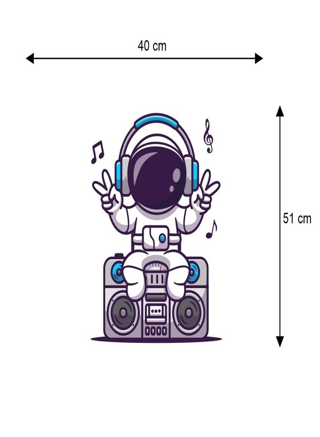 Wallstick Astronaut Decorative Wallsticker (40 x 51 cm) - Image 3