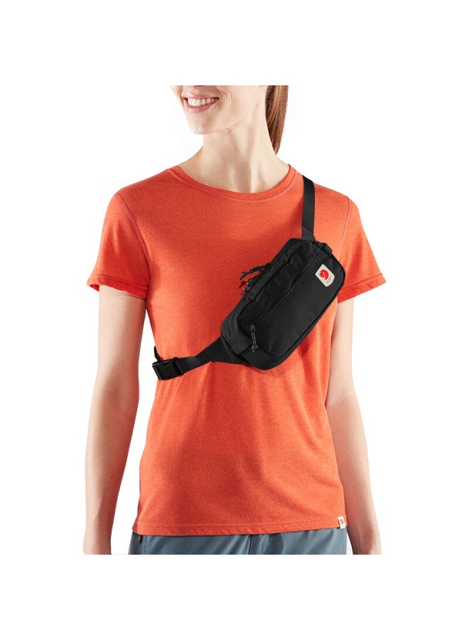 Fjallraven Classic Lightweight Crossbody Sports Waist Bag 23223-550 Black 1.5l - Image 1