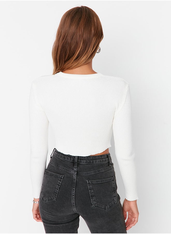 trendyol Slim Fit Cardigan  - Image 5