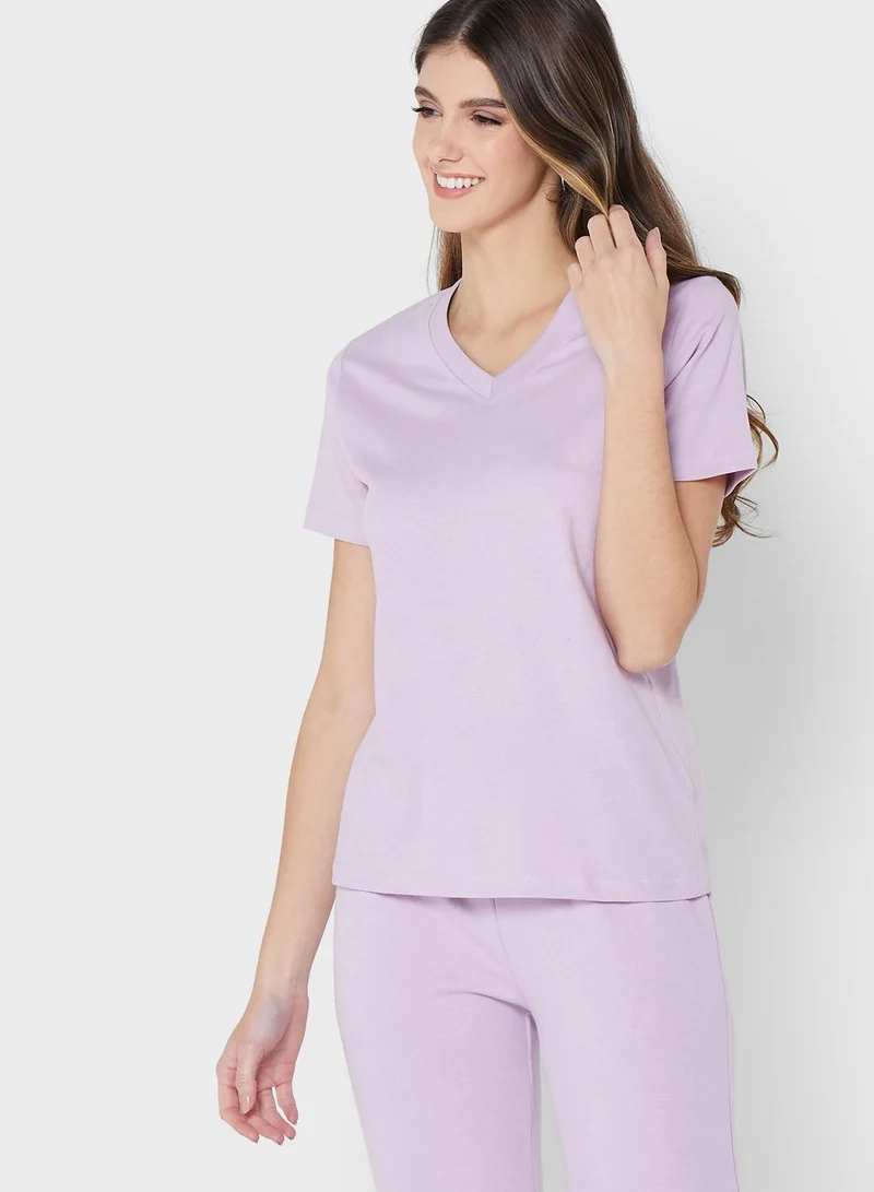 Ginger Basics Essential V Neck T-Shirt
