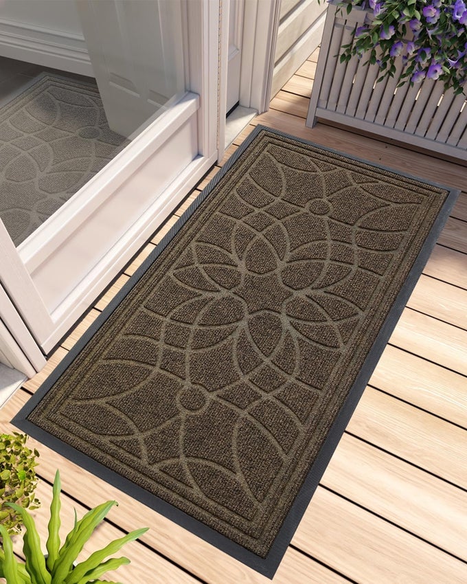 FRONT DOOR MAT OUTSIDE ENTRANCE HEAVY DUTY NON SLIP LOW PROFILE DOORMAT FOR ENTRYWAY TRAP DIRT AND MOISTURE WELCOME MATS EASY CLEAN PATIO GARAGE 4X2 BROWN
