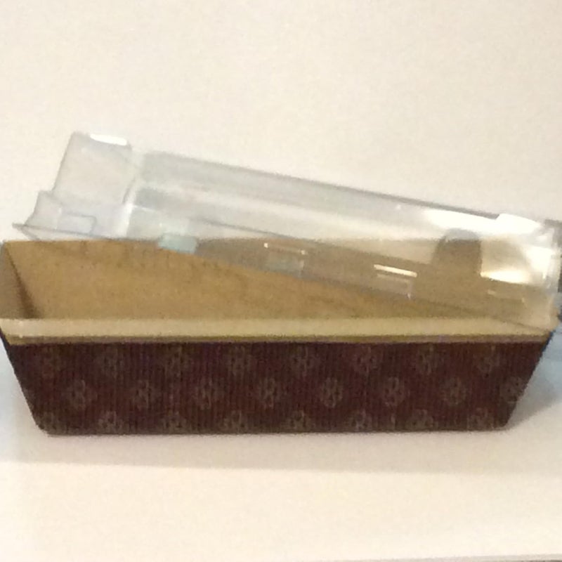 Decony أواني خبز ديكوني الورقية مع الأغطية 12 قطعة صينية خبز مع غطاء مستطيلة قابلة للتصرف لخبز الخبز والكعك حجم متوسط 7 × 3 × 2 بوصة آمنة للاستخدام في الفرن قوالب خبز ورقية ثقيلة - Image 2