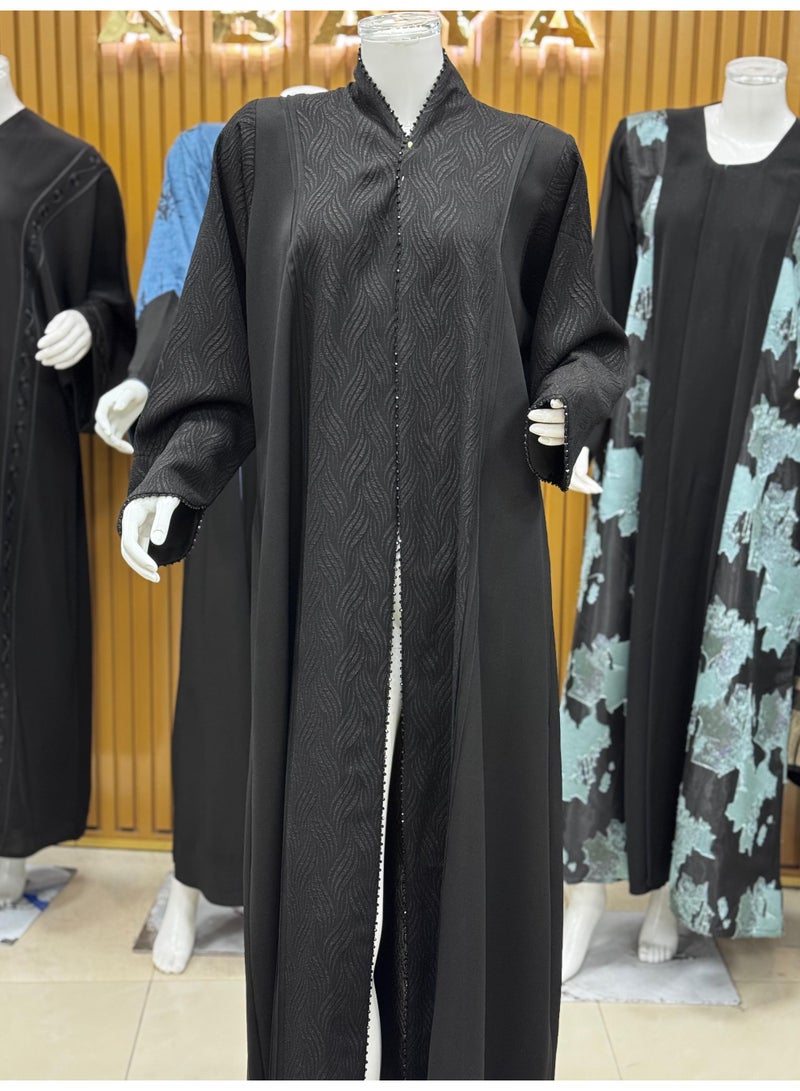 عباية سوداء رائعة الجمال مزينة بنقوش مزخرفة - Image 4
