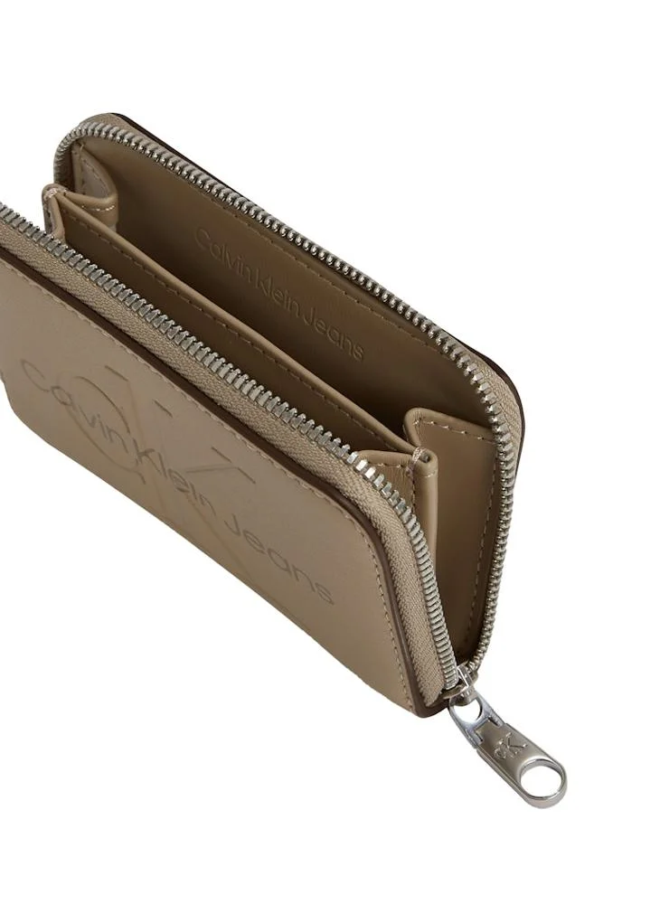 كالفن كلاين جينز Sculpted Med Zip Around Wallet