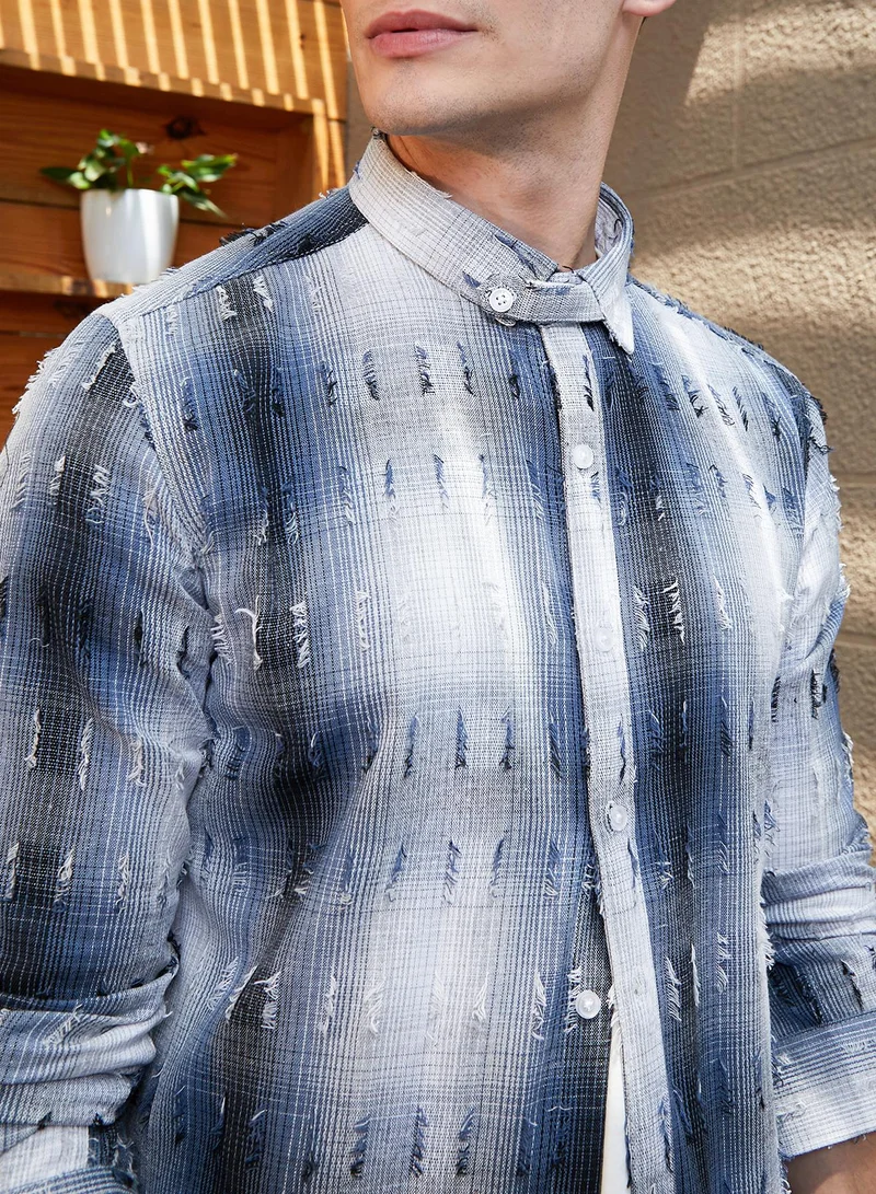 كامبوس سوترا Men's Navy Blue & Ivory White Distressed-Check Shirt