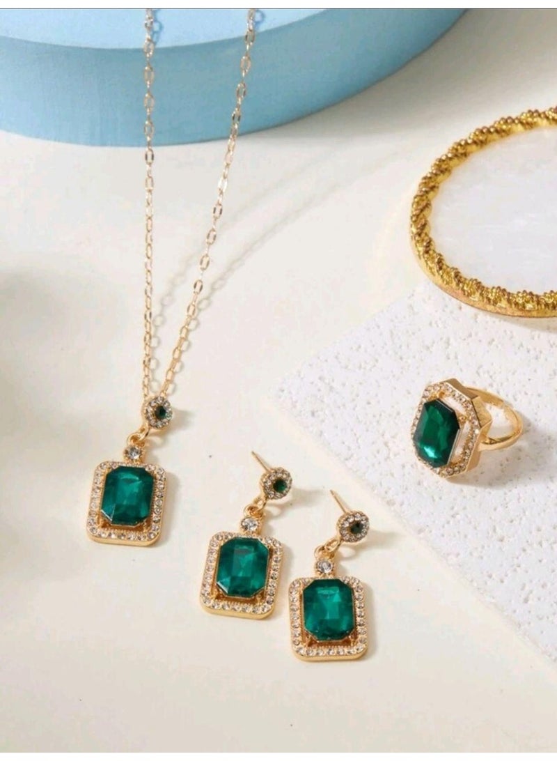 Shein 4pcs/Set Cubic Zirconia Rhinestone Square Stud Earrings, Necklace, Earrings & Ring Set - Image 5