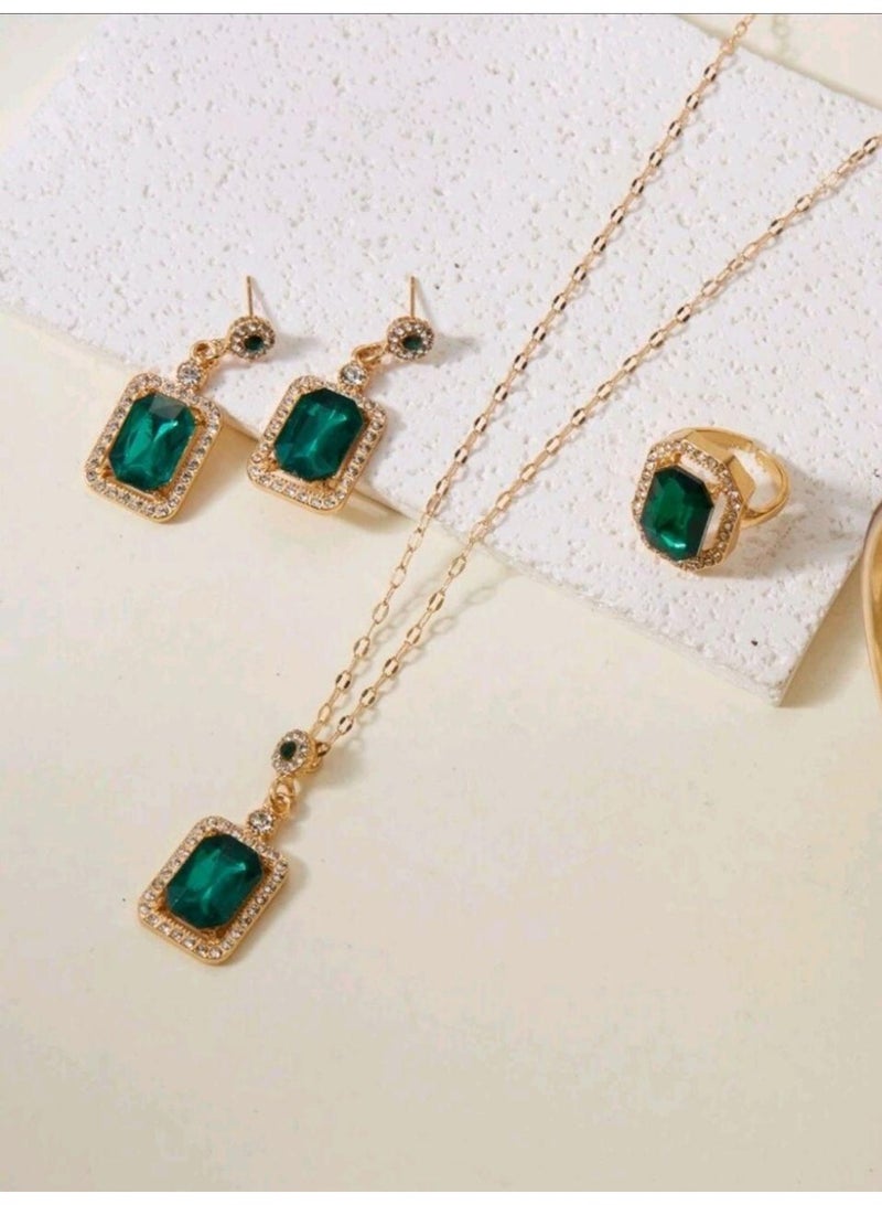 Shein 4pcs/Set Cubic Zirconia Rhinestone Square Stud Earrings, Necklace, Earrings & Ring Set - Image 4