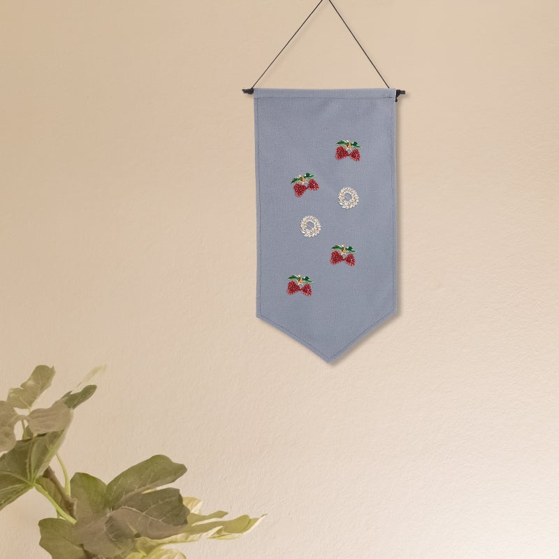 2pcs Hanging Brooch Pin Display Holder Diy Wall Display Hanging Flags For Jewelry Storage Organization Displaying Medals Badges And Earrings - Image 4
