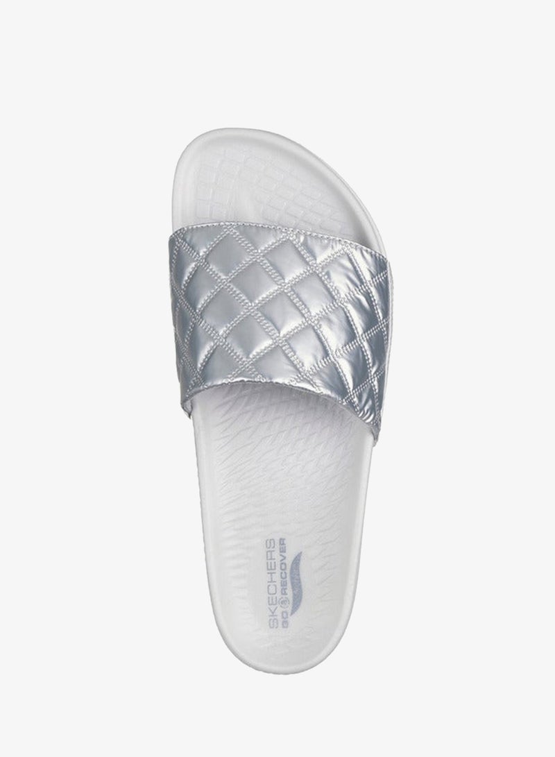 SKECHERS أحذية سلايدز هايبر للنساء مع دعم القوس - Image 2
