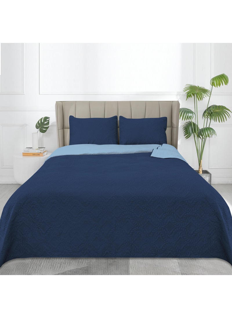 Easy-Going Easy-Going Full/Queen Size Reversible Quilt Set with 1 Quilt and 2 Pillow Shams  Soft Bed Quilt Cover  Water Resistant Lightweight Bedspread  Stain Resistant  Olive Leaf-Dark Blue/Light Blue  - Image 2