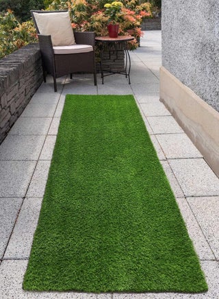 Premium Artificial Grass Mat 2x1 Meter – Realistic & Durable Lawn Carpet for Home, Patio, Garden & Indoor User - pzsku/ZB468940E6C7C67E43A86Z/45/1750249322/09223d58-418d-4bd3-8515-e84392f42c13