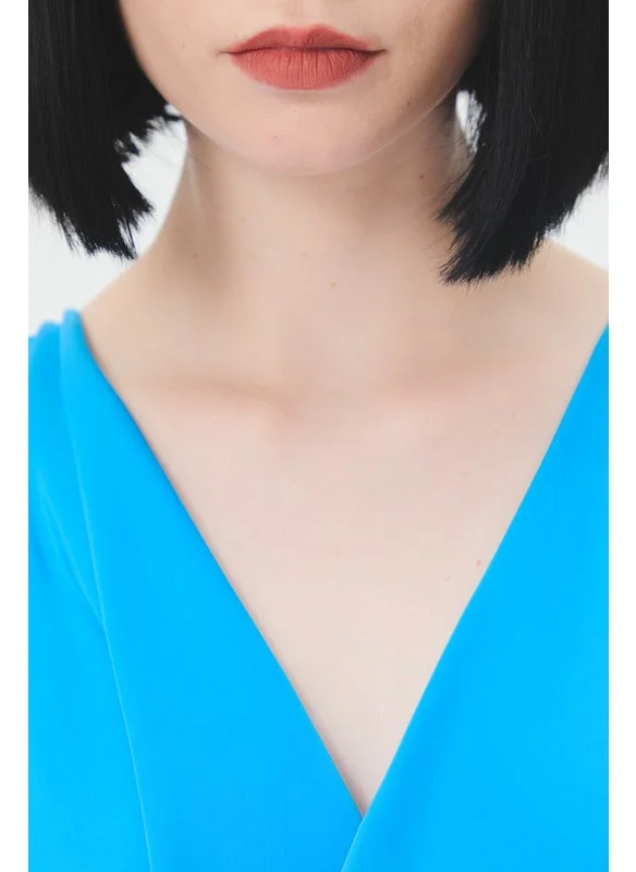 Tenda Wide blouse with hanging collar