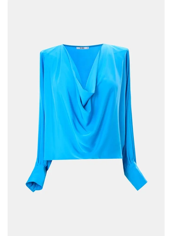 Tenda Wide blouse with hanging collar