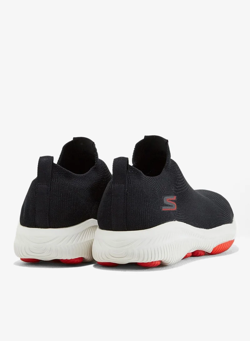 SKECHERS Go Walk Revolution Ultra