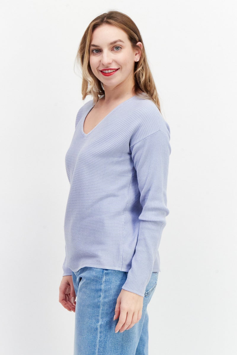 Zero Women V-Neck Long Sleeve Textured Sweater, Lilac - Image 2